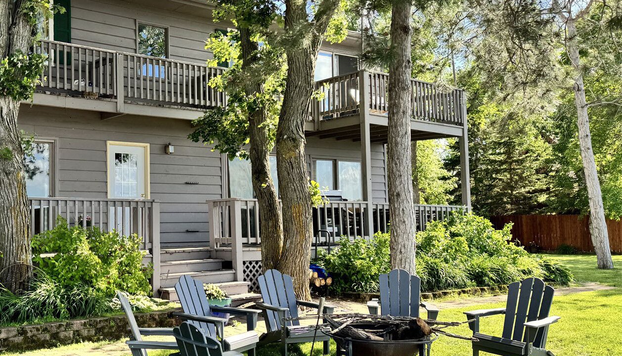Photo of Patio Balcony in East Gull Lake