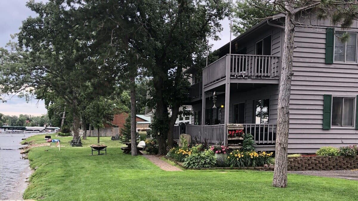 Photo of Outdoor in East Gull Lake