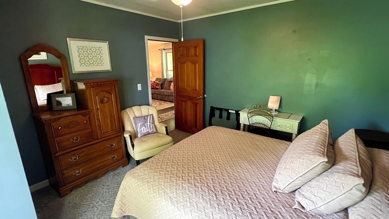 Photo of Bedroom in Keslers Cross Lanes