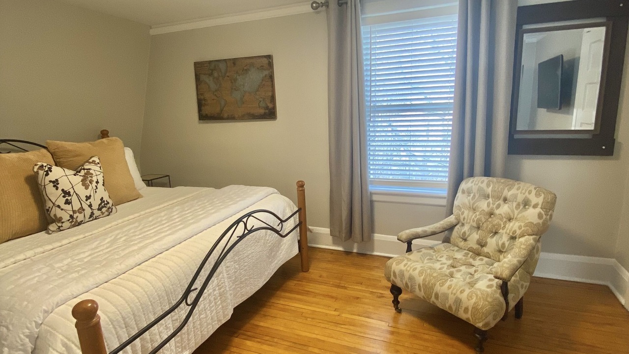 Photo of Bedroom in Endion