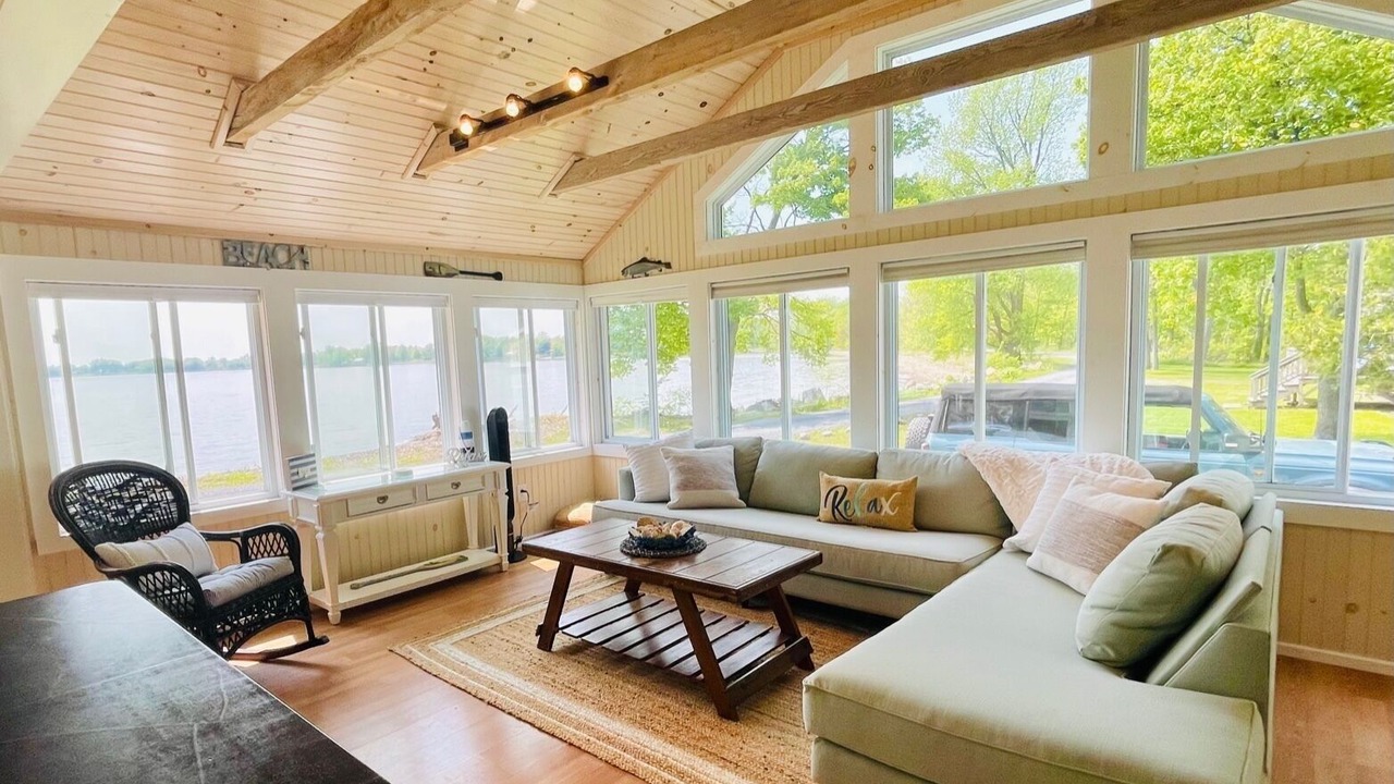 Photo of Livingroom in North Hero