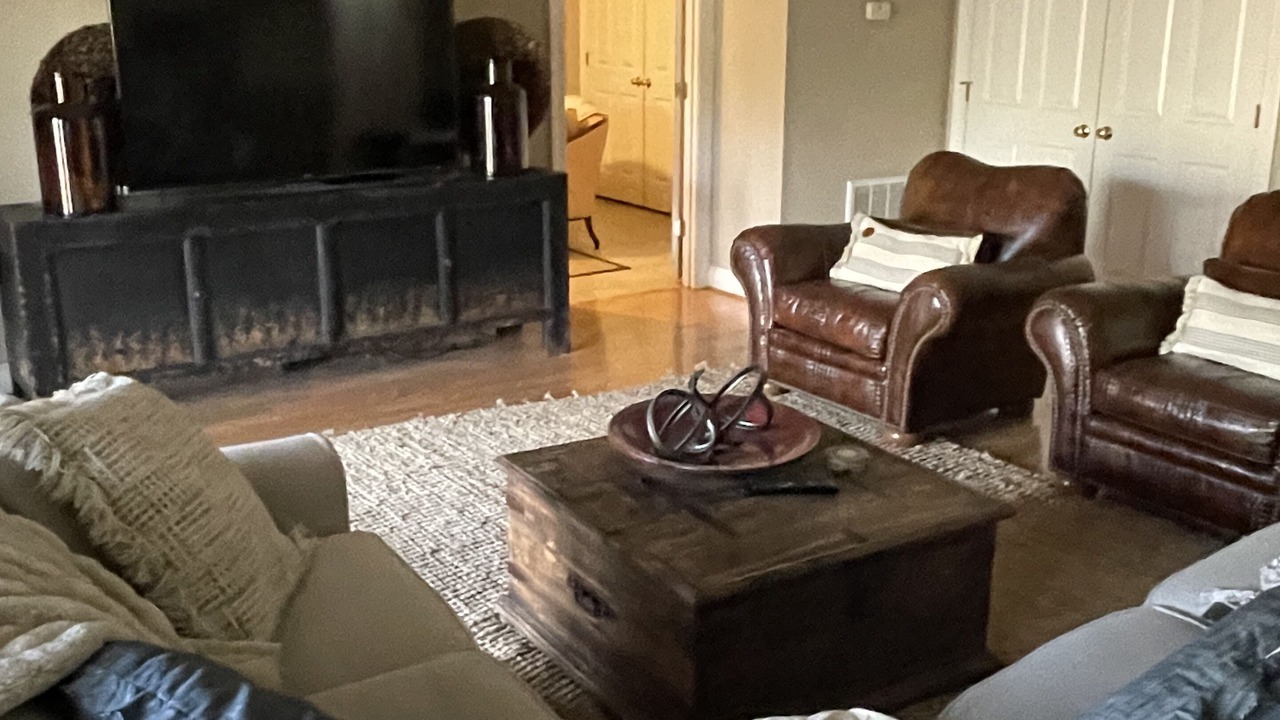 Photo of Livingroom in Benton