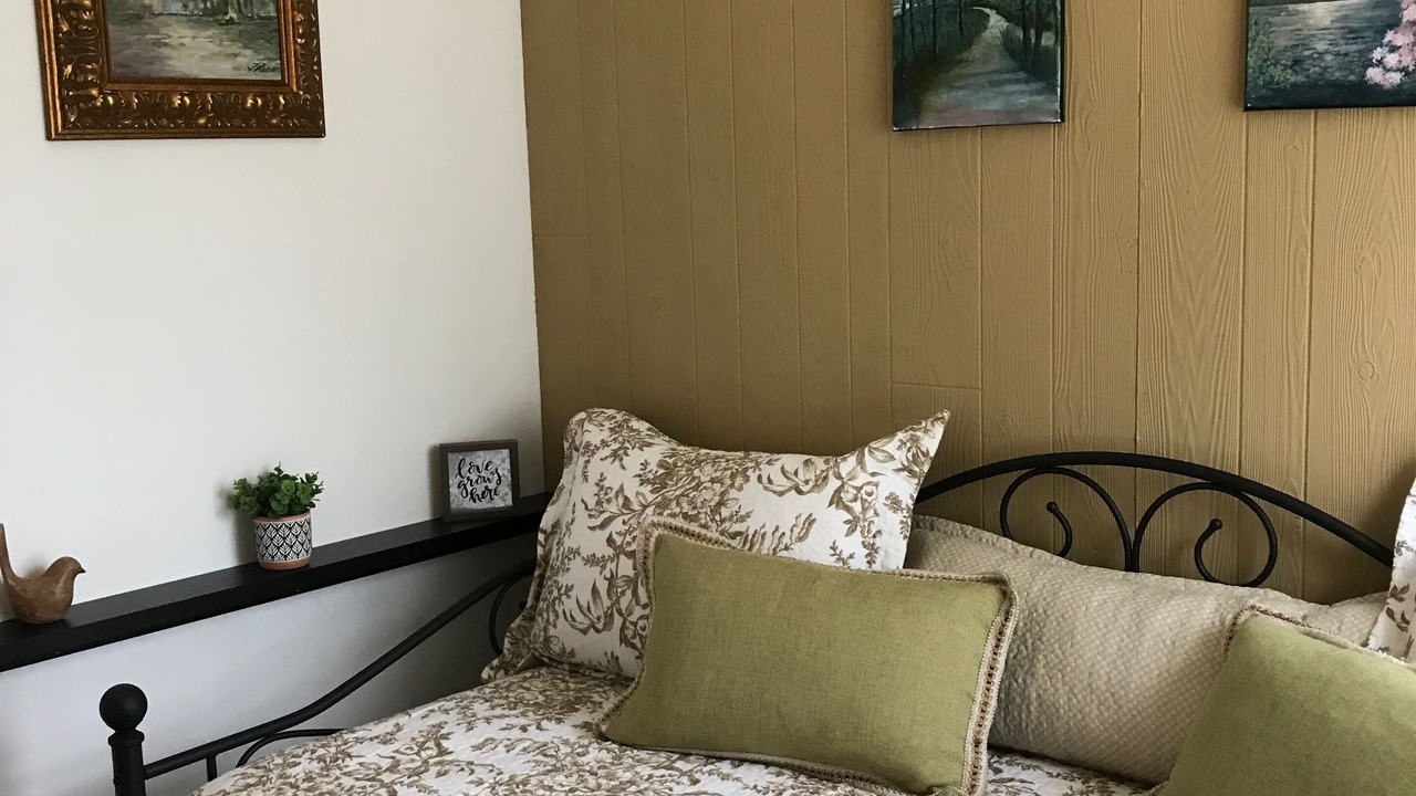 Photo of Bedroom in Canton