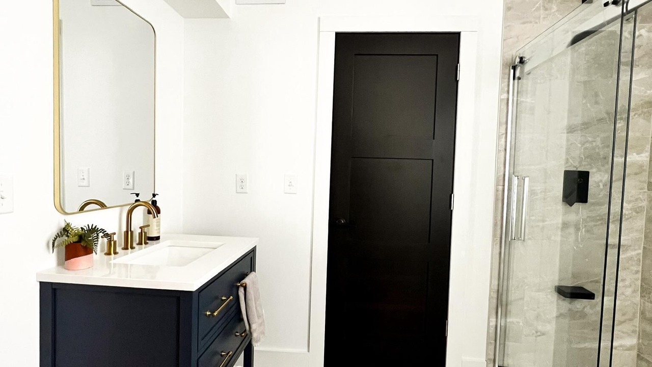 Photo of Bathroom in Laurium