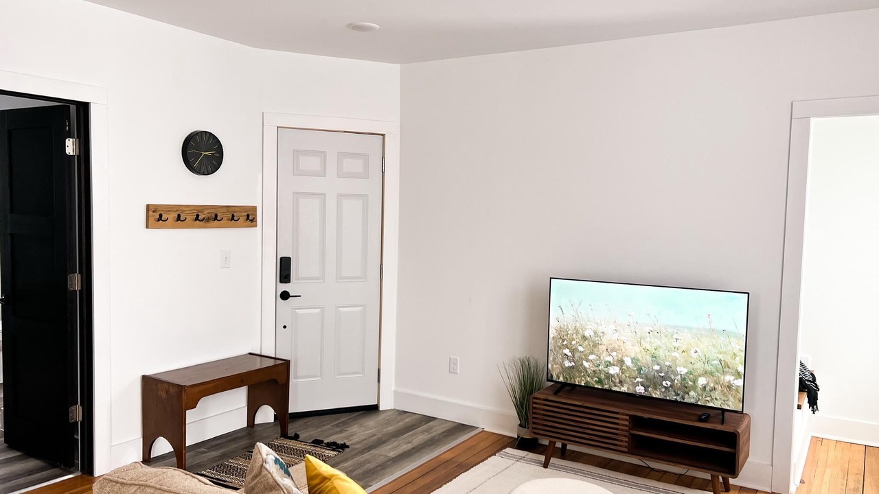 Photo of Livingroom in Laurium
