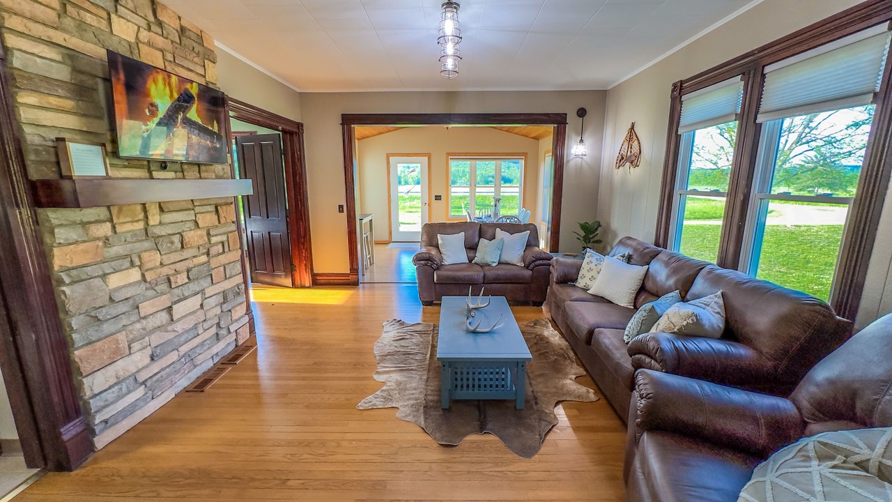 Photo of Livingroom in Houston County