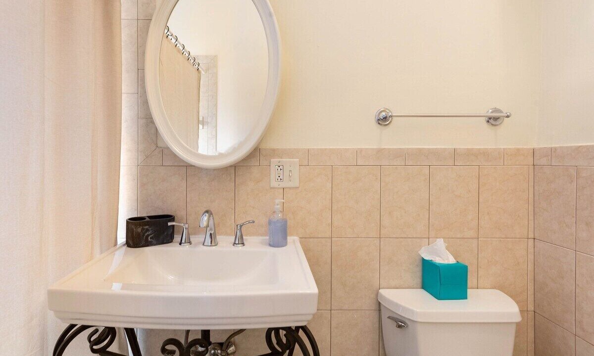 Photo of Bathroom in Mill River