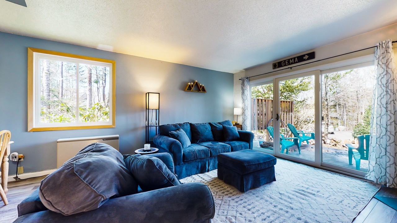 Photo of Livingroom in Waterville Valley
