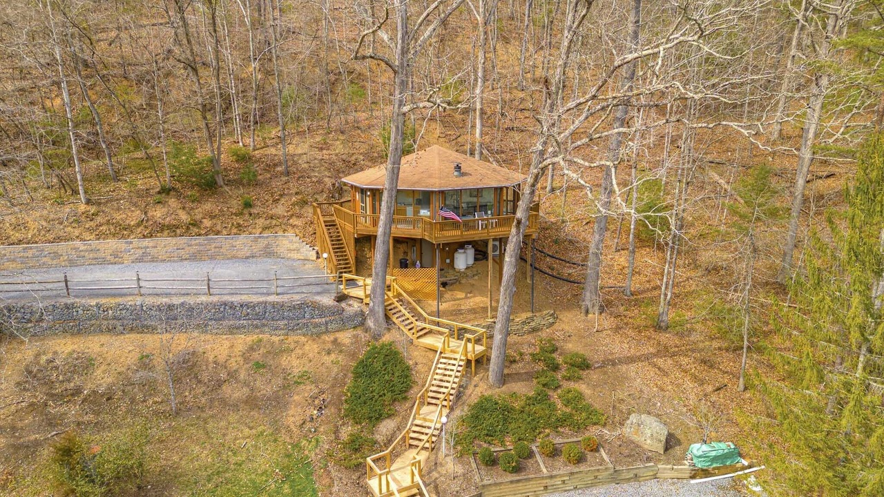Photo of Others in White Sulphur Springs