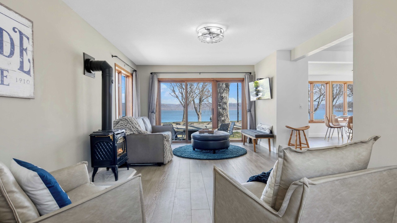 Photo of Bedroom in Lake City