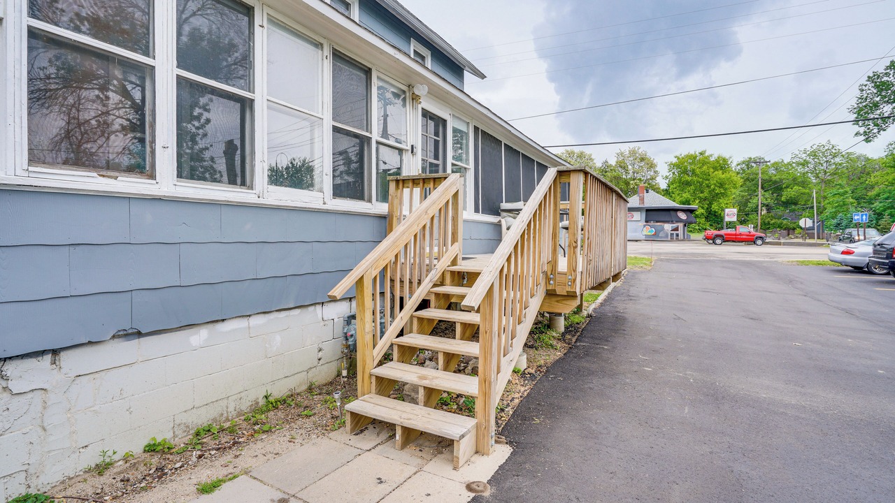 Photo of Outdoor in Mound