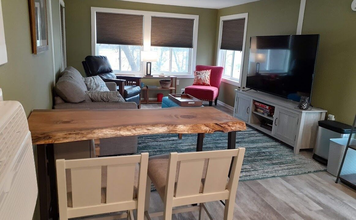 Photo of Livingroom in Chippewa Falls