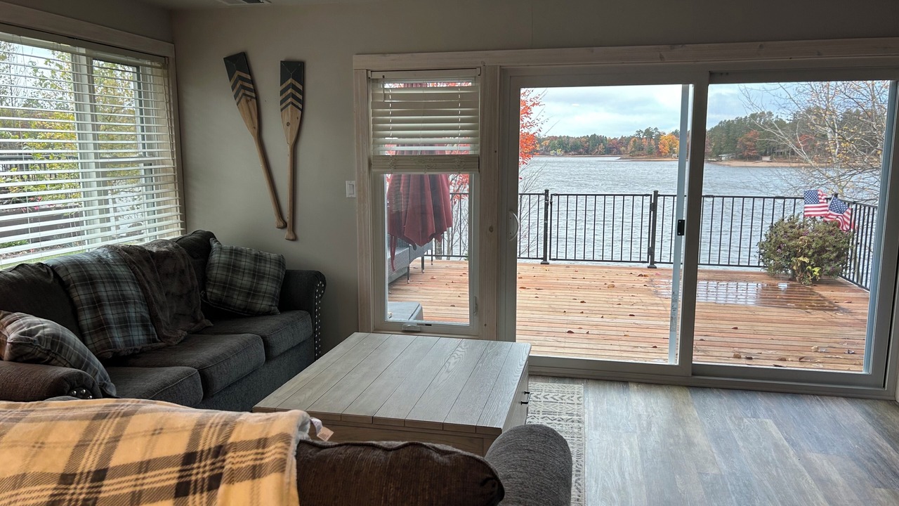 Photo of Livingroom in Tomahawk