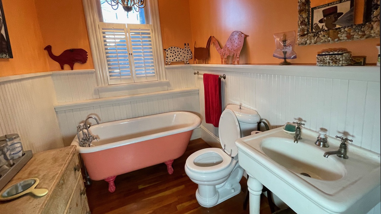 Photo of Bathroom in Old North End