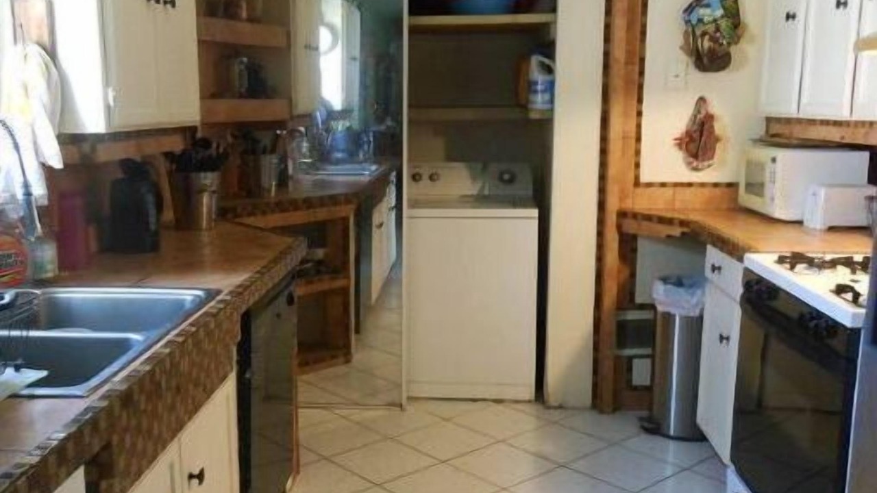 Photo of Kitchen in Princess Jeanne