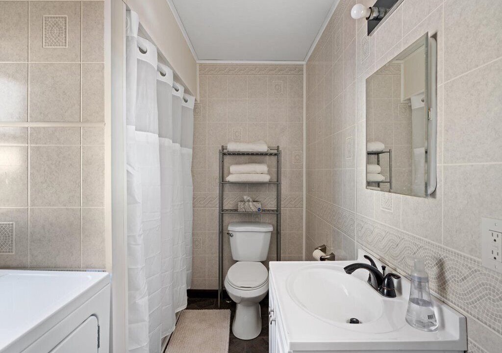 Photo of Bathroom in Brooklyn Park