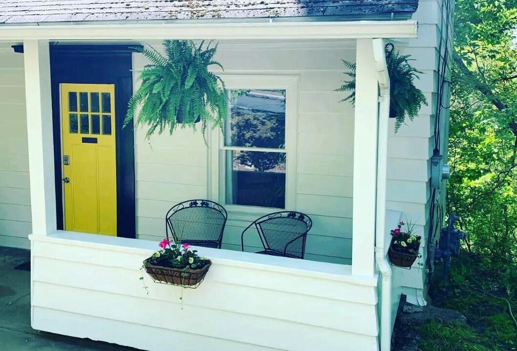 Photo of Patio Balcony in North Adams