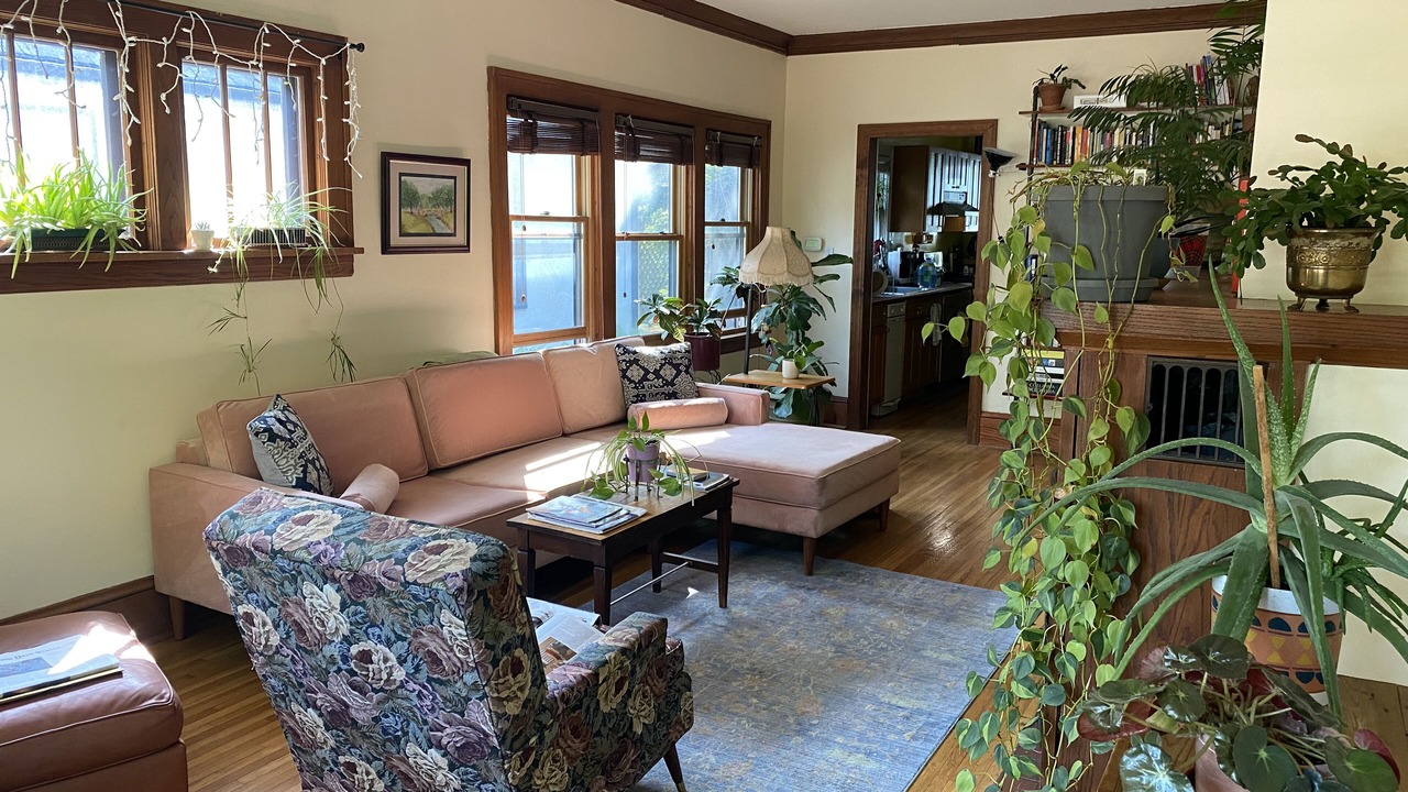 Photo of Livingroom in Audubon Park
