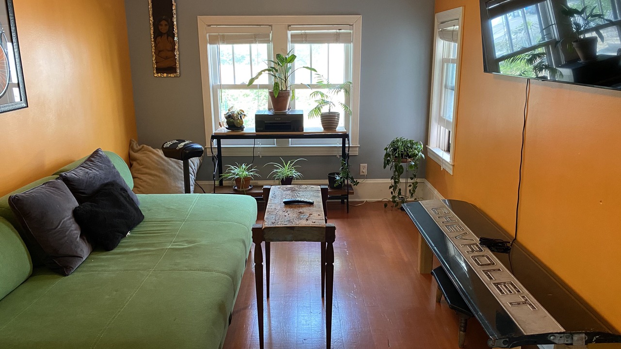 Photo of Livingroom in Audubon Park