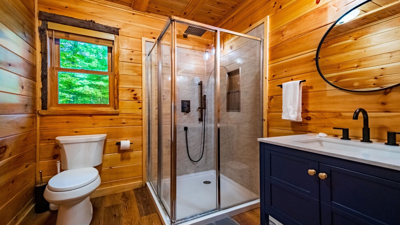 Photo of Bathroom in Jay