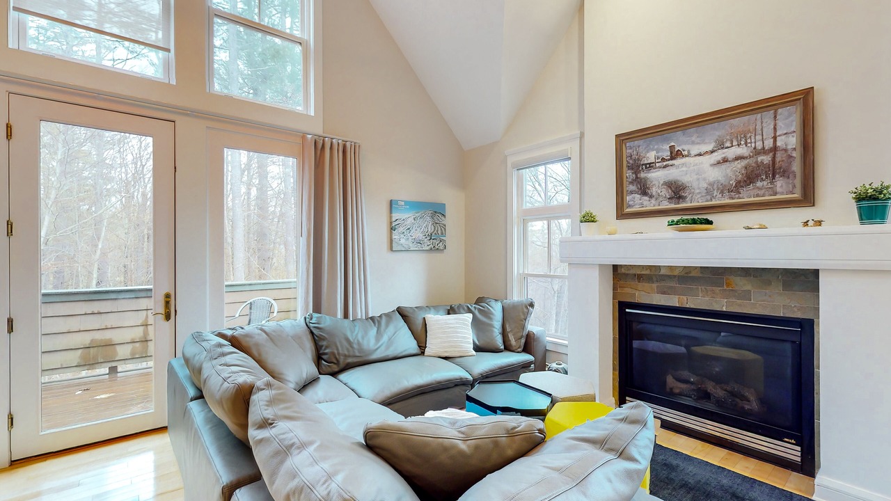 Photo of Livingroom in Proctorsville