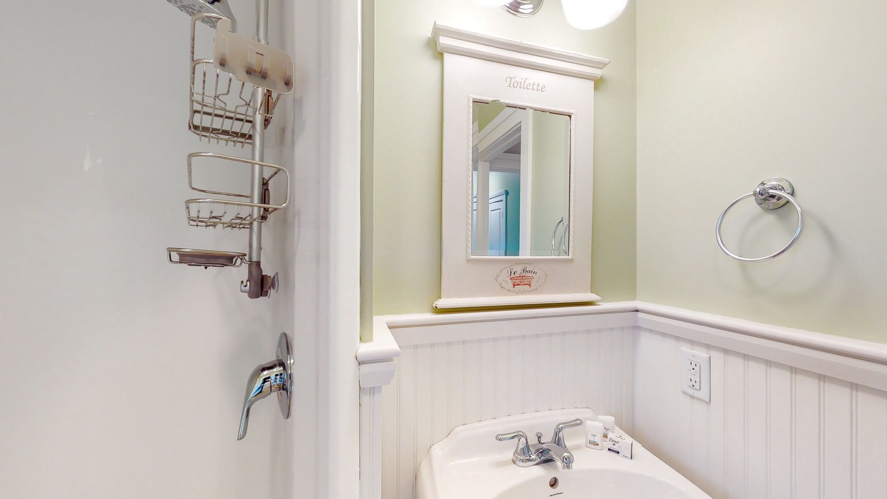 Photo of Bathroom in Proctorsville
