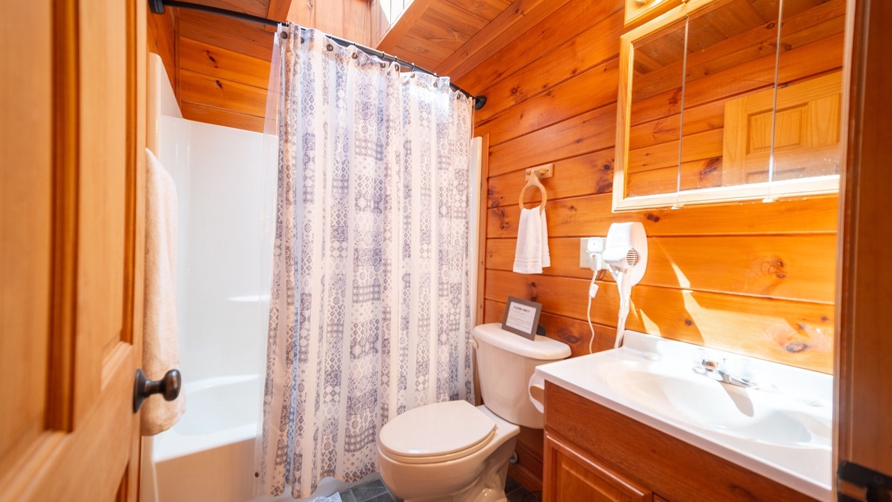 Photo of Bathroom in Jay