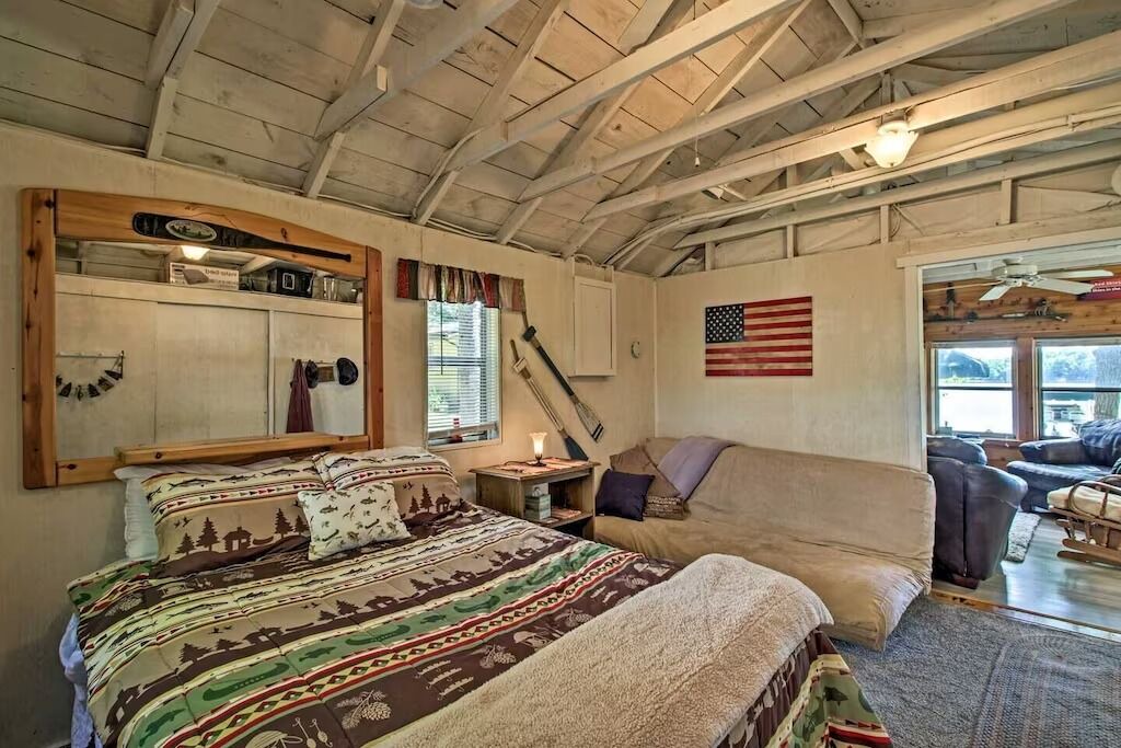Photo of Bedroom in Deerwood