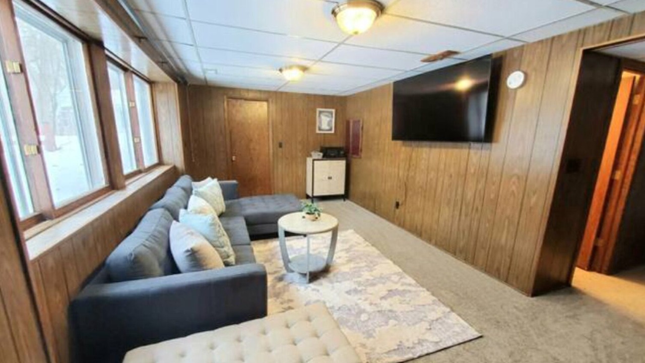 Photo of Livingroom in St. Paul