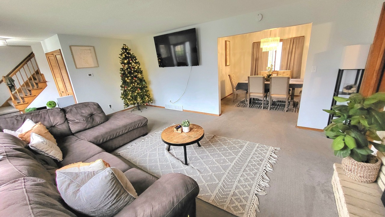 Photo of Livingroom in St. Paul