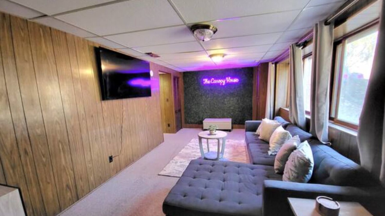 Photo of Livingroom in St. Paul