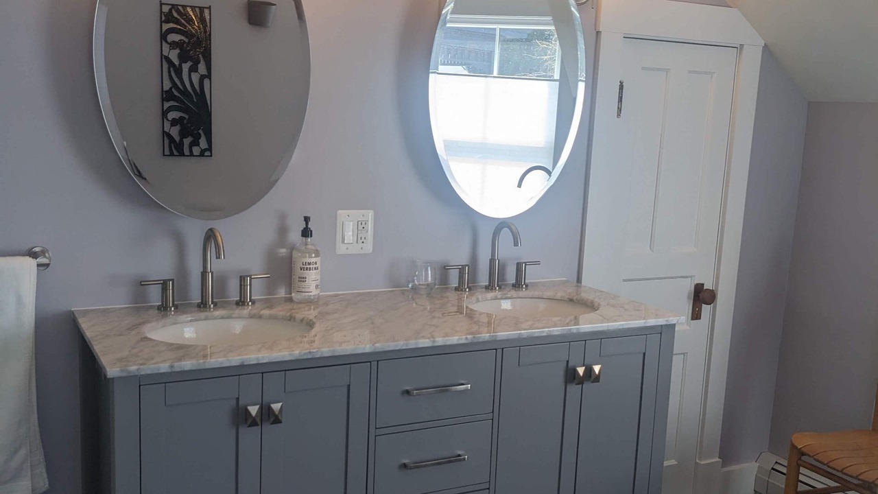 Photo of Bathroom in Old North End