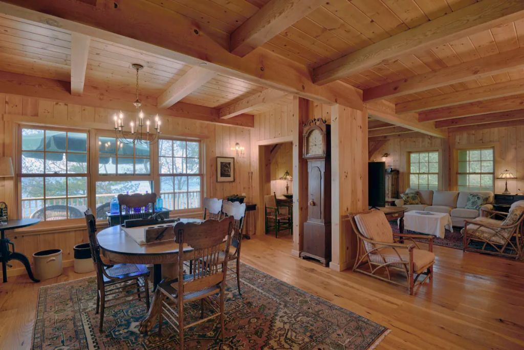 Photo of Bedroom in Brier Hill