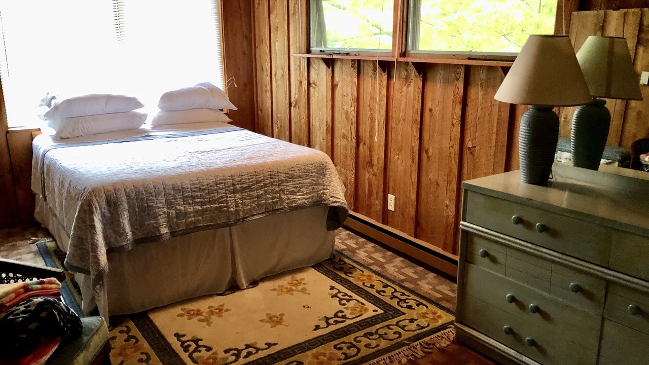 Photo of Bedroom in Mannsville