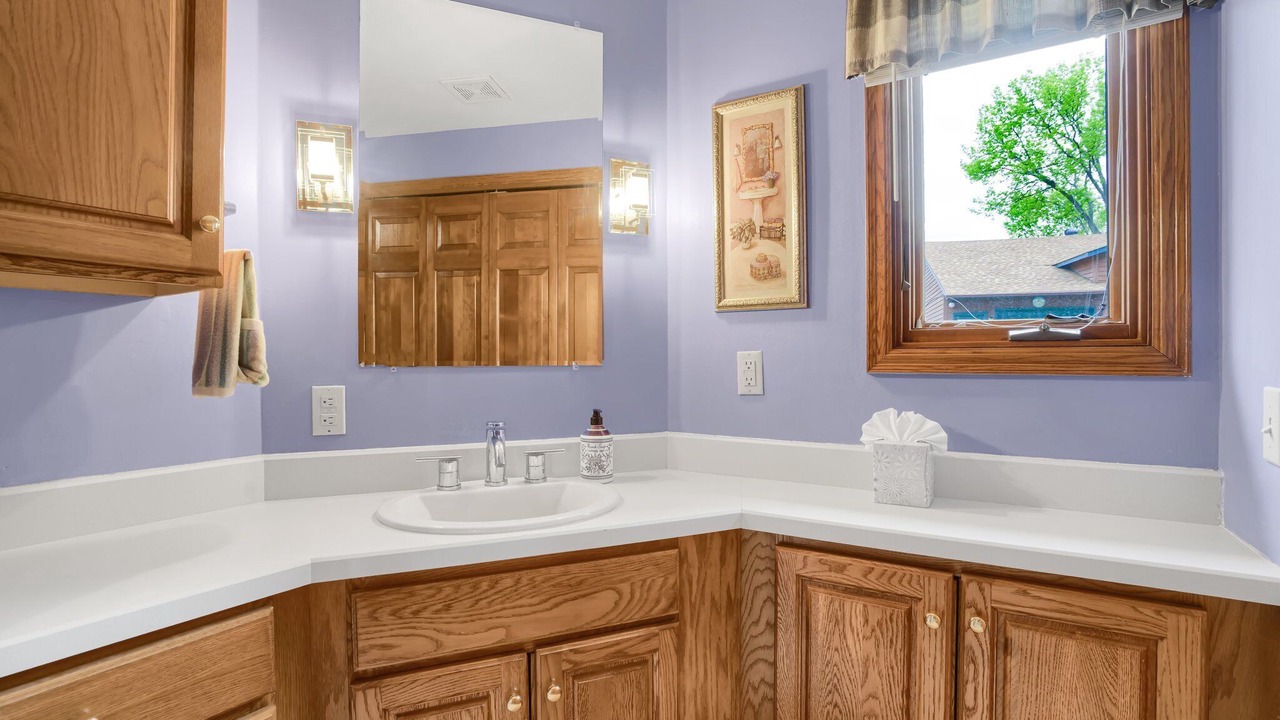 Photo of Bathroom in Mound
