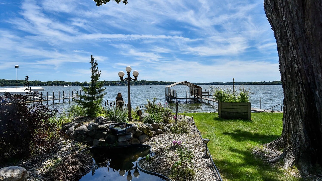 Photo of Outdoor in Mound