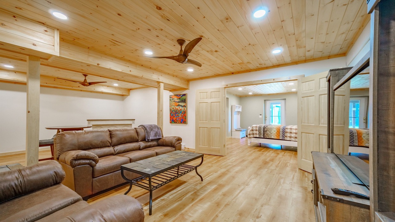 Photo of Bedroom in Jay