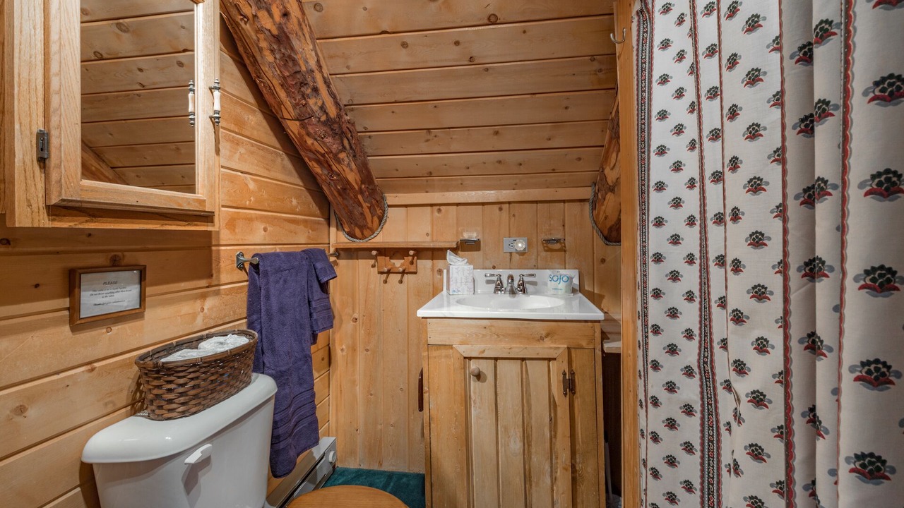 Photo of Bathroom in South Fork