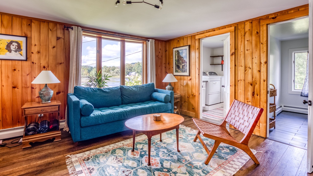 Photo of Livingroom in Canaan