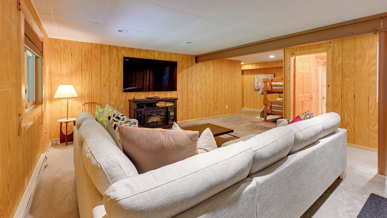 Photo of Livingroom in Arkdale