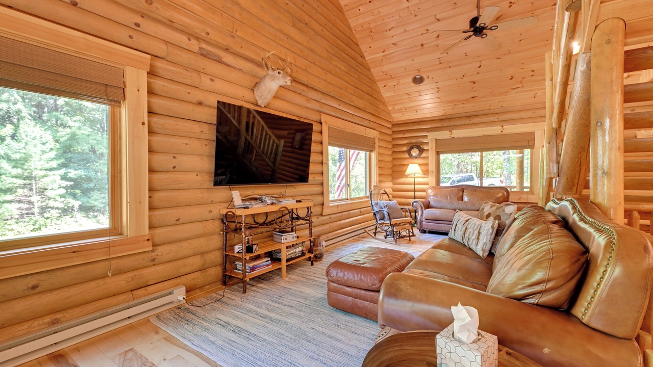 Photo of Bedroom in Arkdale