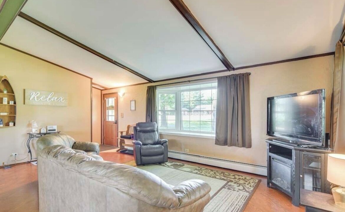Photo of Livingroom in Webster