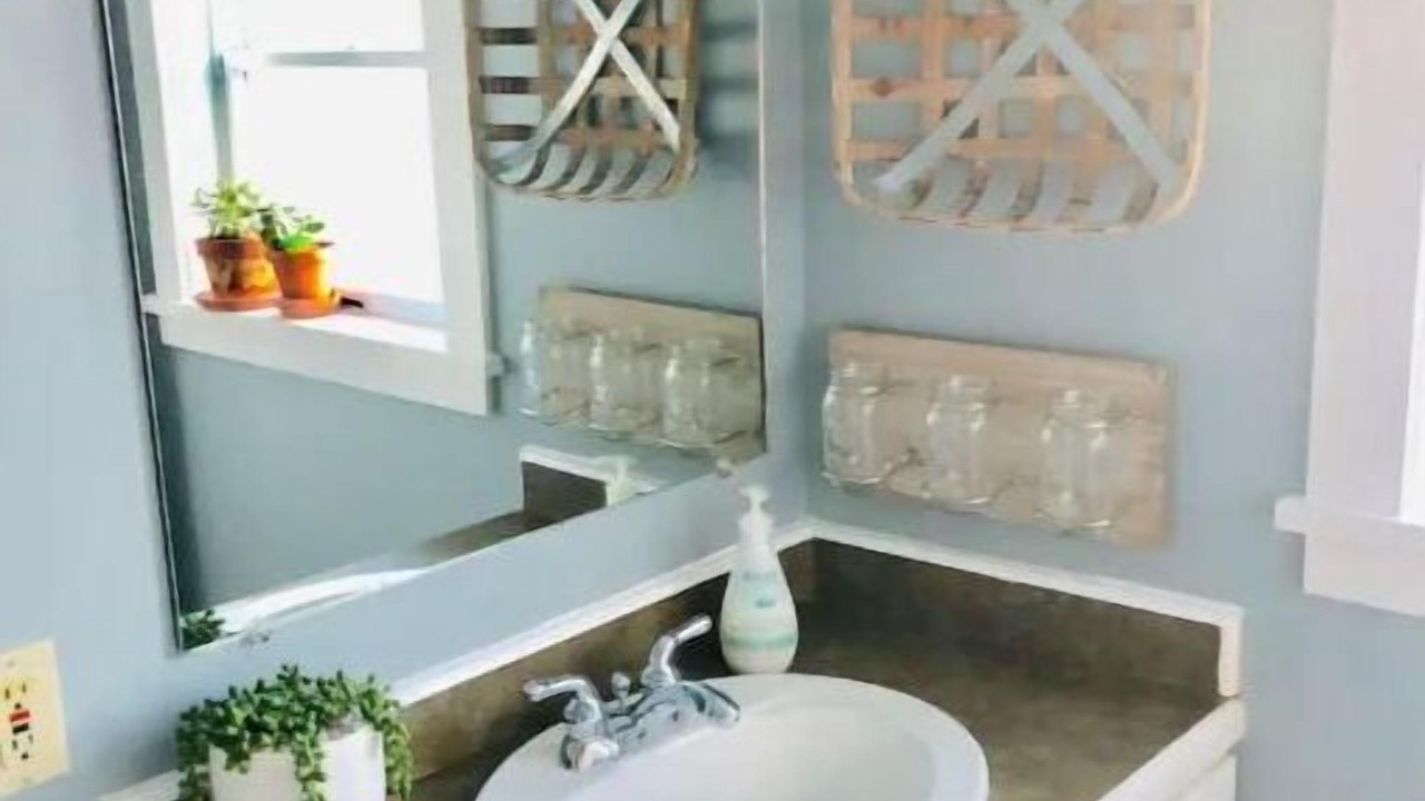 Photo of Bathroom in Jeffersonville