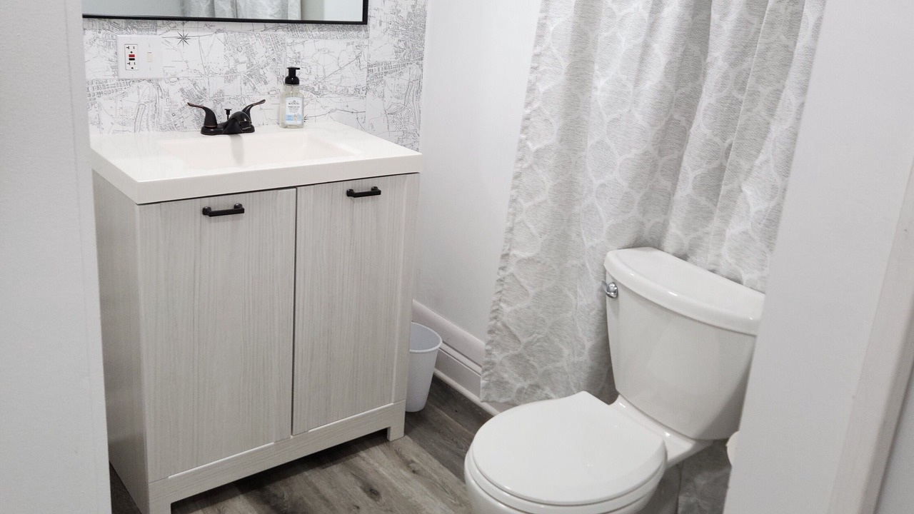 Photo of Bathroom in Mount Vernon