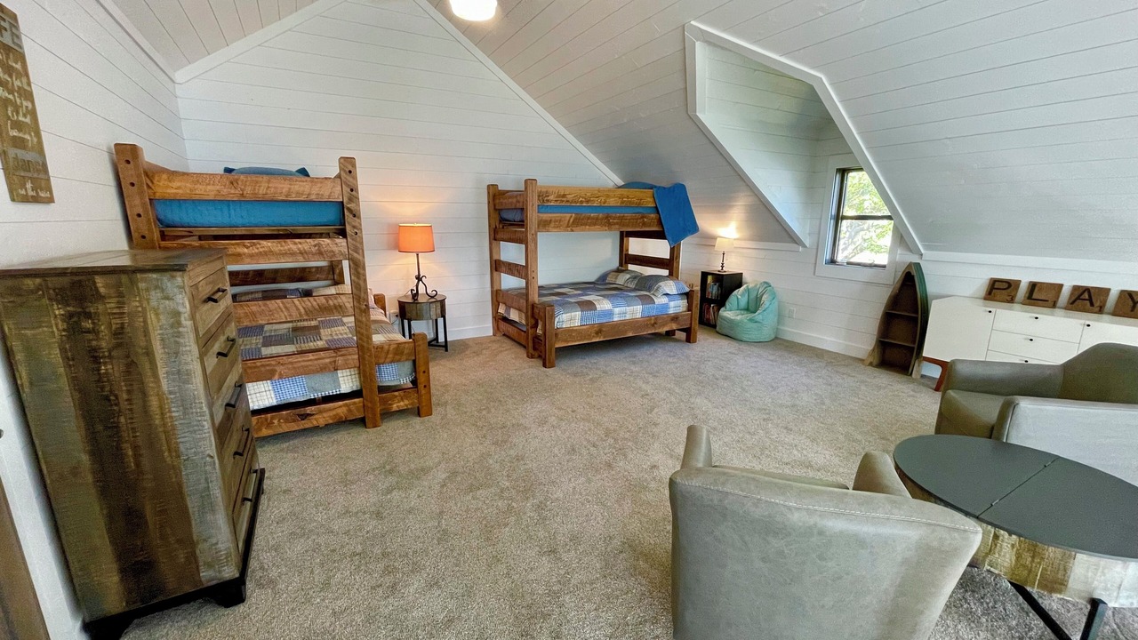 Photo of Bedroom in Brainerd