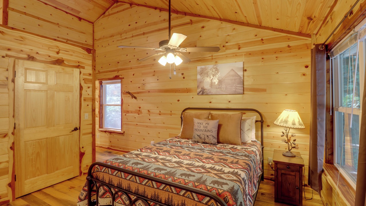 Photo of Bedroom in Mountain View