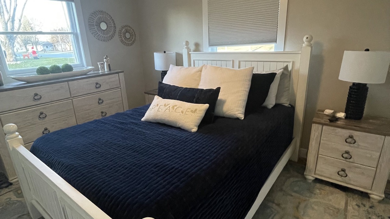 Photo of Bedroom in Forest Junction