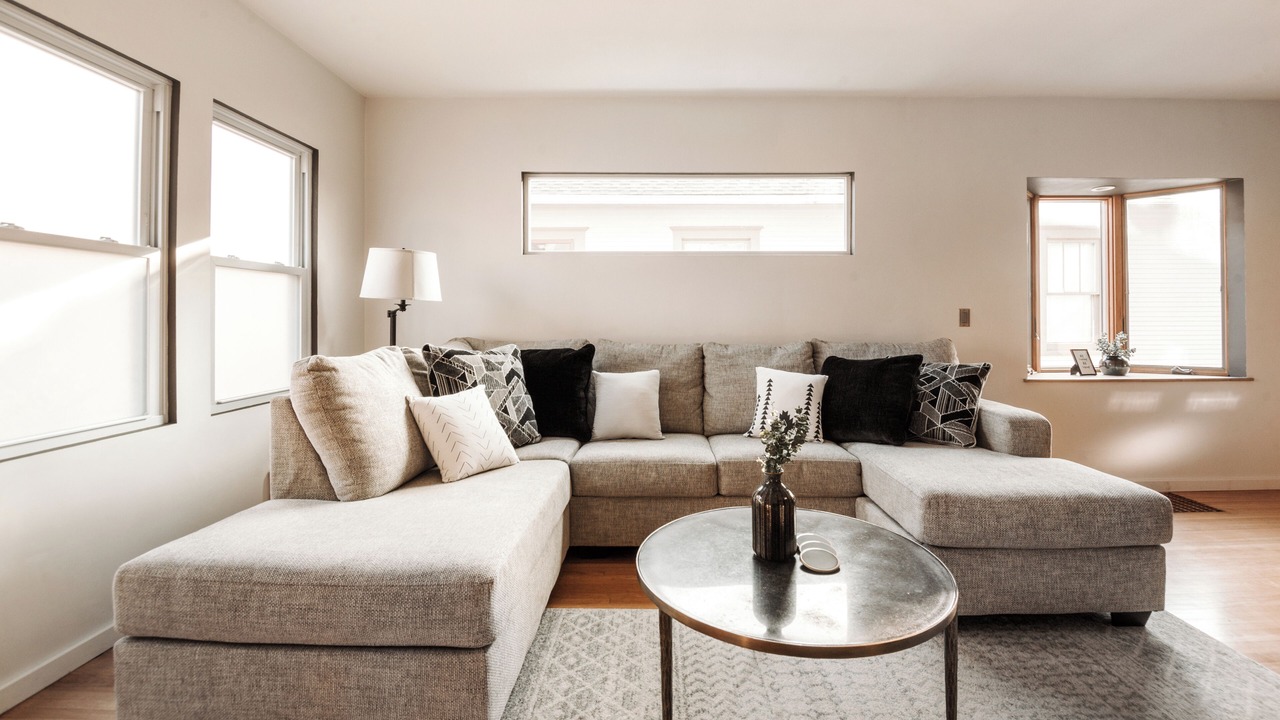 Photo of Livingroom in Powderhorn