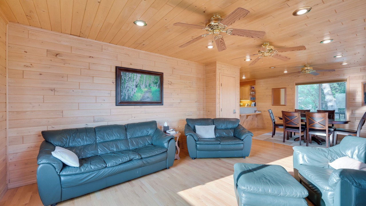 Photo of Livingroom in Birchwood