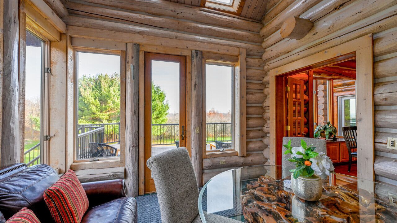 Photo of Livingroom in Salem